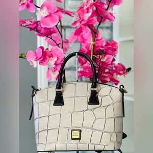 NWT Dooney & Bourke Beige Croc Satchel